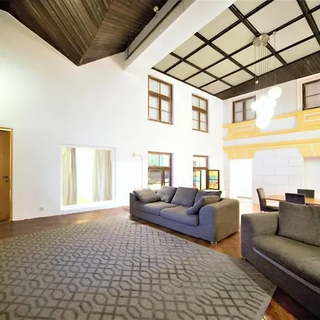 The Theatre / Old Town & Balcony Apartment *