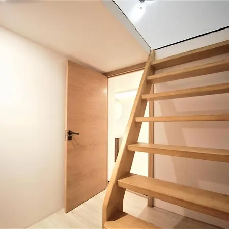 Apartament The Theatre / Old Town & Balcony *