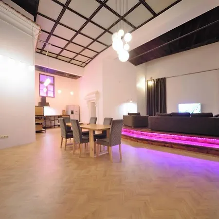 The Theatre / Old Town & Balcony Apartament